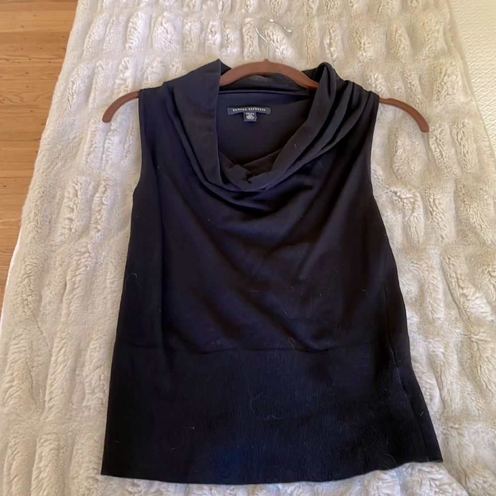 Banana Republic sleeveless cowl neck top